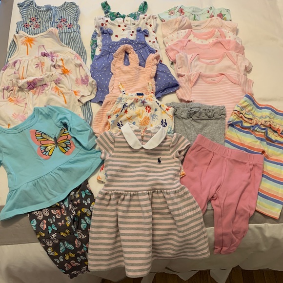 Carter's Other - 20 piece bundle 6months Girls Baby Clothes